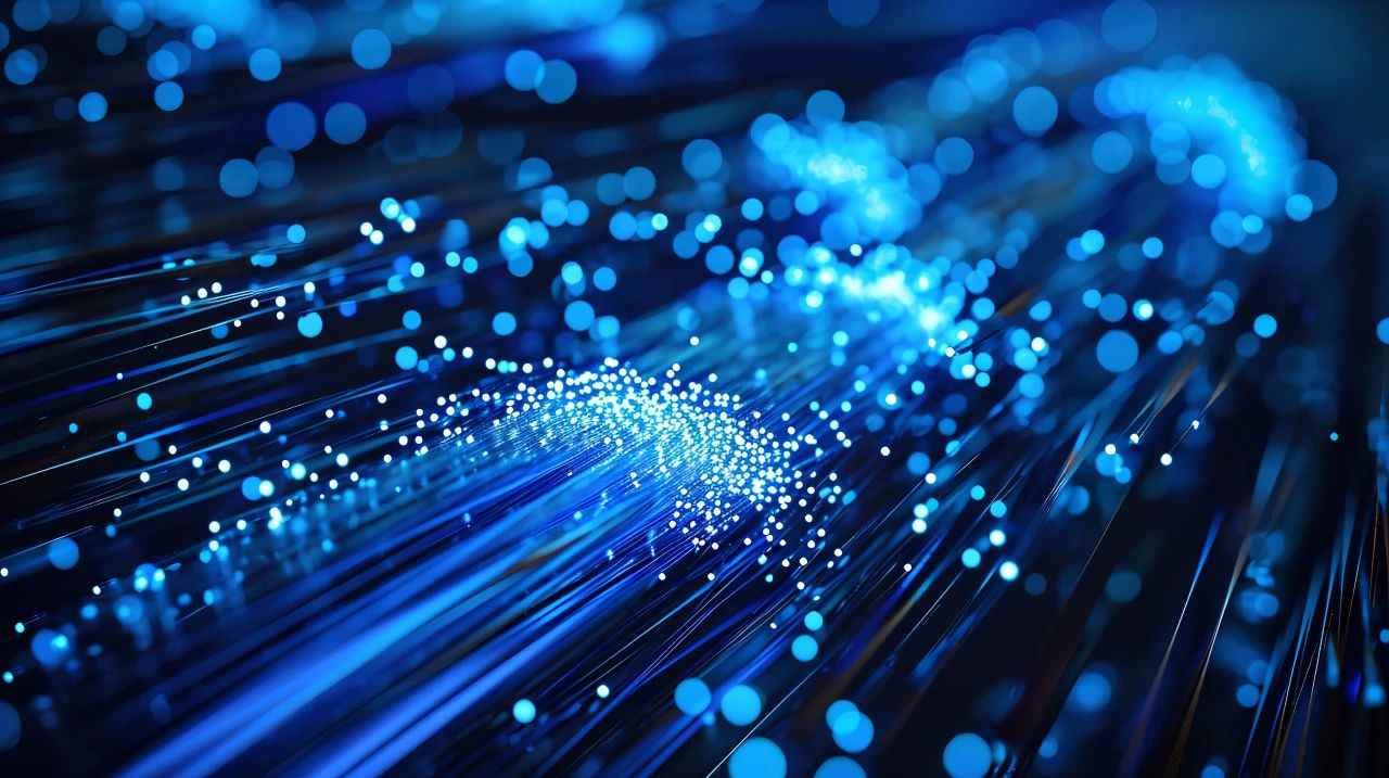 助力深海科技！亨通光电超抗弯细径光纤在多领域履新